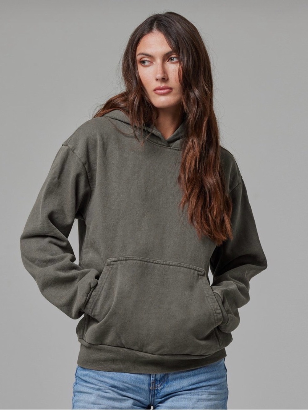 TALENTLESS Women’s Heavyweight Vintage Wash Hoodie – Medium
